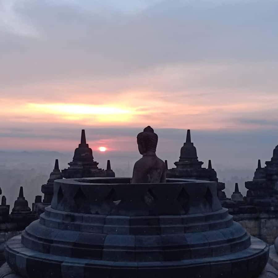 fascinating borobudur - First Stop: Pawon Temple