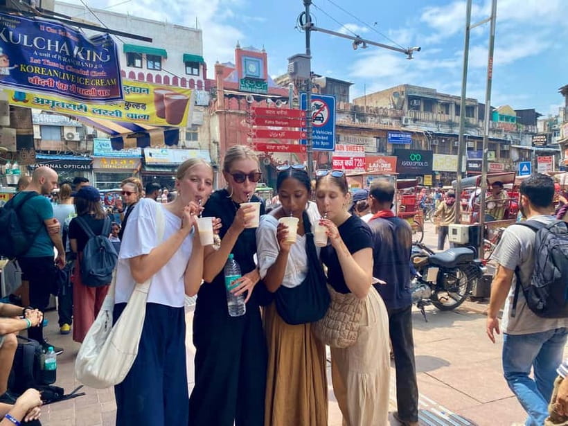 Delhi: Old Delhi's Street Food, Temples & Spice Market Tour - Why This Tour Offers Excellent Value