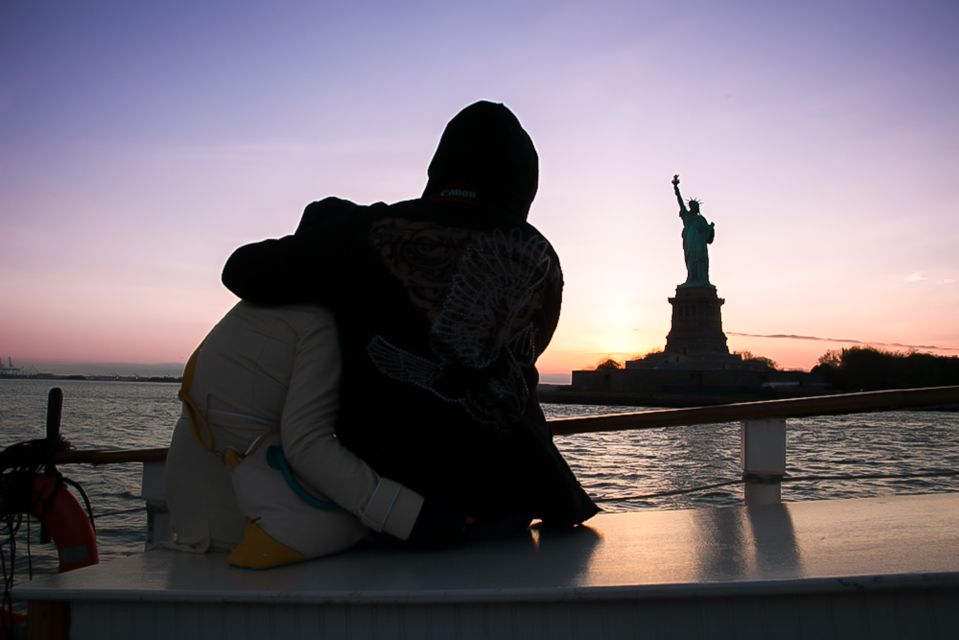 NYC: Statue of Liberty Day Sail with Onboard Bar - Who Would Enjoy This Tour?
