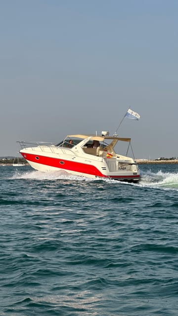 Cadiz: Exclusive Yacht excursion to La Caleta or Pepa Bridge - The Value of the Tour