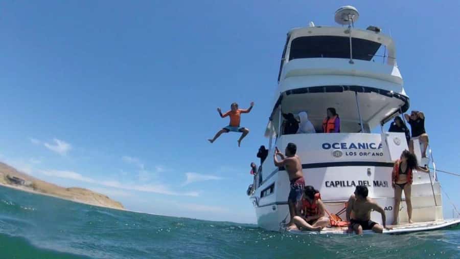 Mancora : Sunset Boat Party Tour - Key Points