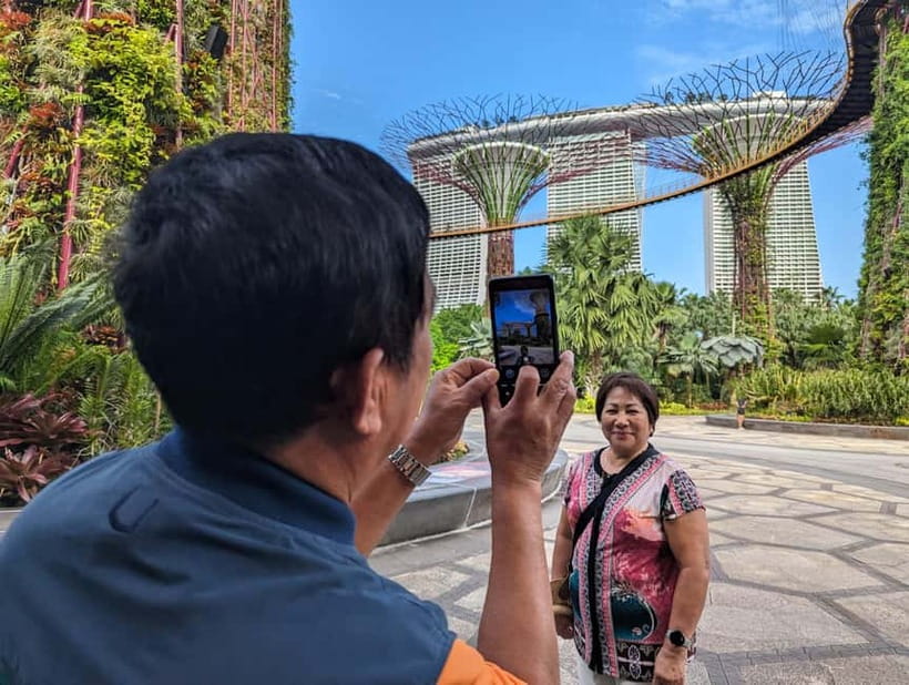 Exclusive Private Walking Tour: Explore Singapore Your Way - Key Points