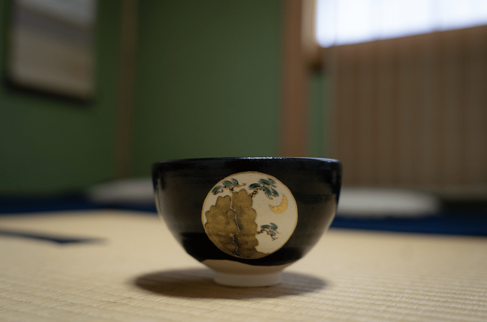 Kyoto: Tea Ceremony Experience in a Small Tea Room - Key Points