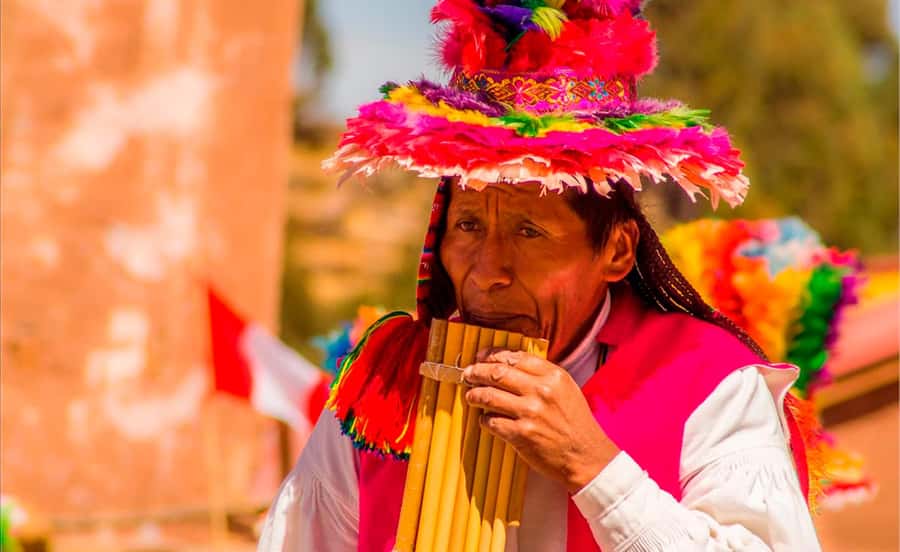 From Cusco: Lake Titicaca 1-Day Sleeper Bus Tour + Lunch - Key Points