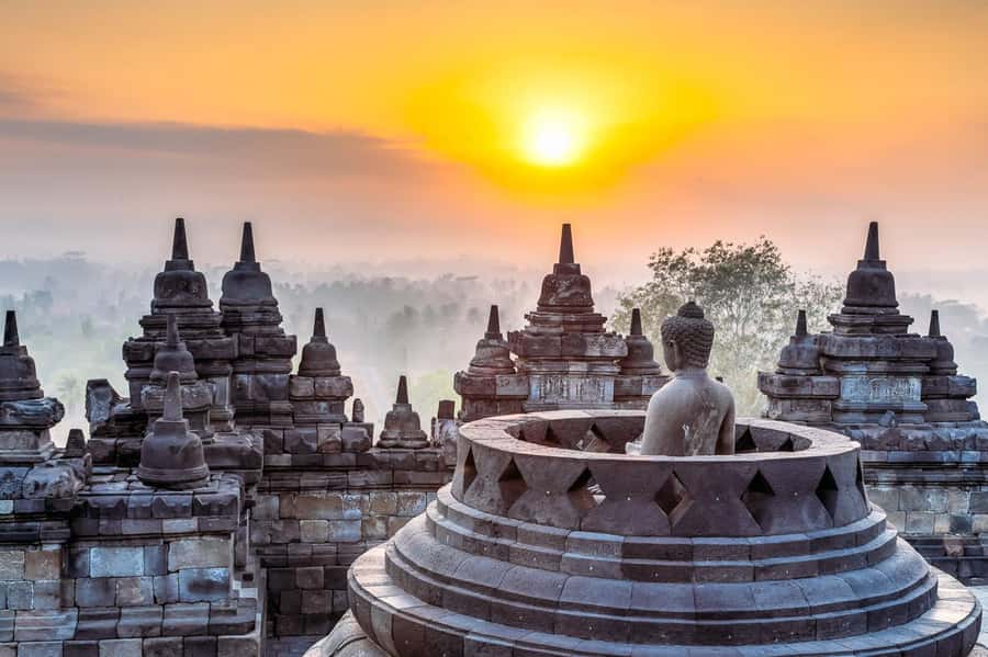 Yogyakarta: Guaranteed Sunrise From Borobudur and Prambanan - Key Points