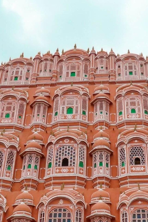 Jaipur Tour ( Pink City ) by Car From Delhi - All Inclusive - FAQs