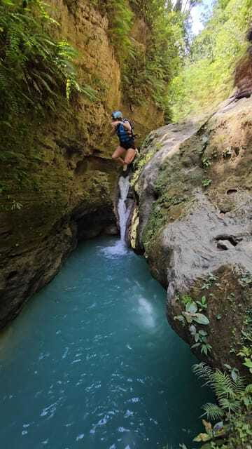 Cebu: Kawasan Canyoneering & Sardines Run and Turtle Chase - Kawasan Falls: The Showstopper