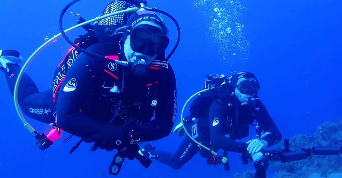 2 PRIVATE GUIDED DIVES - Key Points