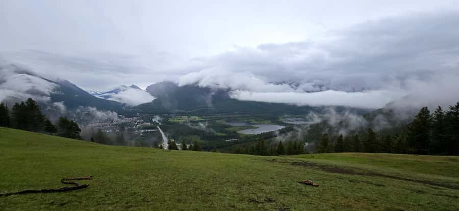 Explore 9 Iconic Banff Spots in 1 Epic Day!(Pax 12/Group) - Key Points