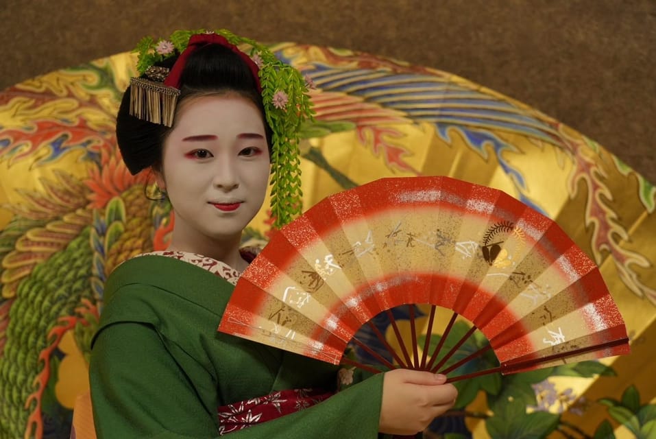 Gion Walking Tour, Geisha Show and Japanese Game in Kyoto - Practical Tips for Travelers