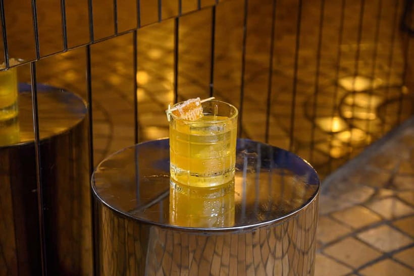 Bangkok: Top Knot Rooftop Bar & Restaurant at Hotel Once - Who Should Consider This Experience?