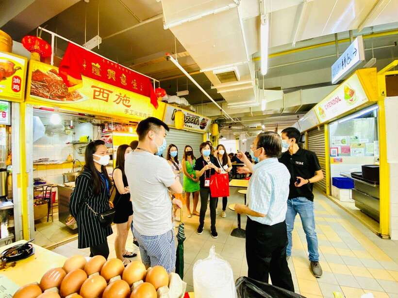 Singapore: Singapore Food Tours - Chinatown Complex Hawker - Key Points