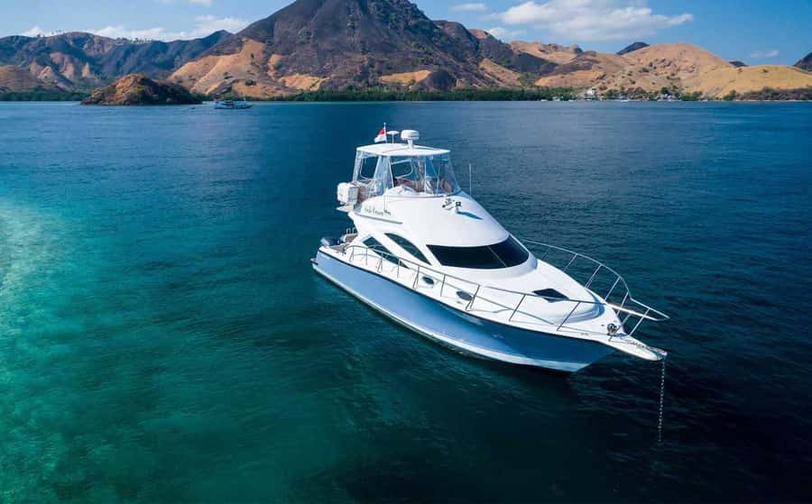 Explore 6 Favorite Destinations Labuan Bajo - Starting Point: Labuan Bajo