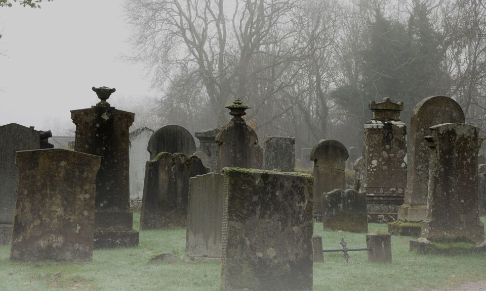 Edinburgh: 2-Hour Ghost Tour in Italian - Final Thoughts