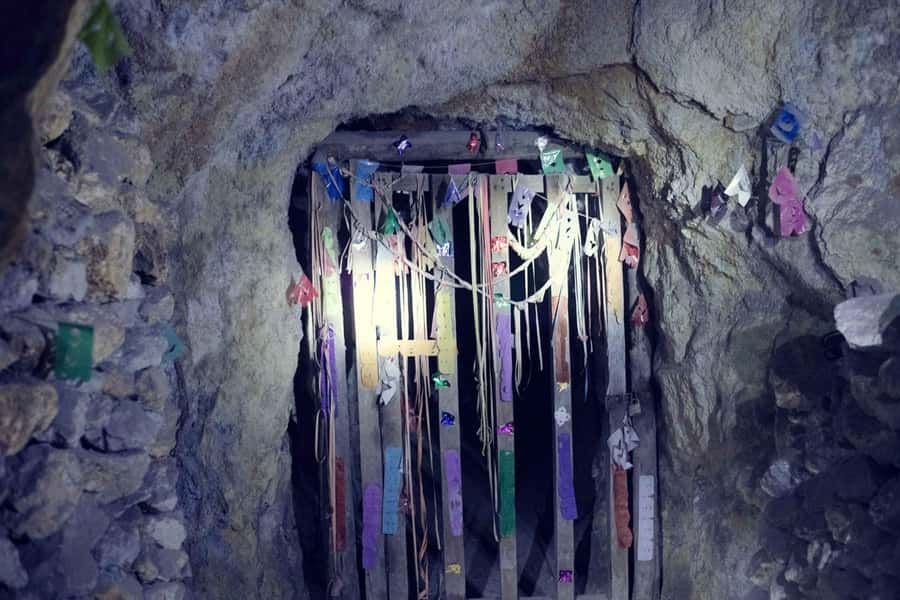 From Potosí: Guided tour of the Cerro Rico Mine - A Closer Look at the Cerro Rico Mine Tour