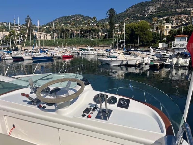 Exclusive excursion on a Riva Yacht - The Practicalities: What to Expect