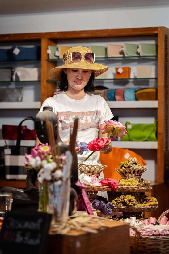 Angkor Silk Farm & Lotus Silk Farm: Siem Reap Discovery Tour - FAQs