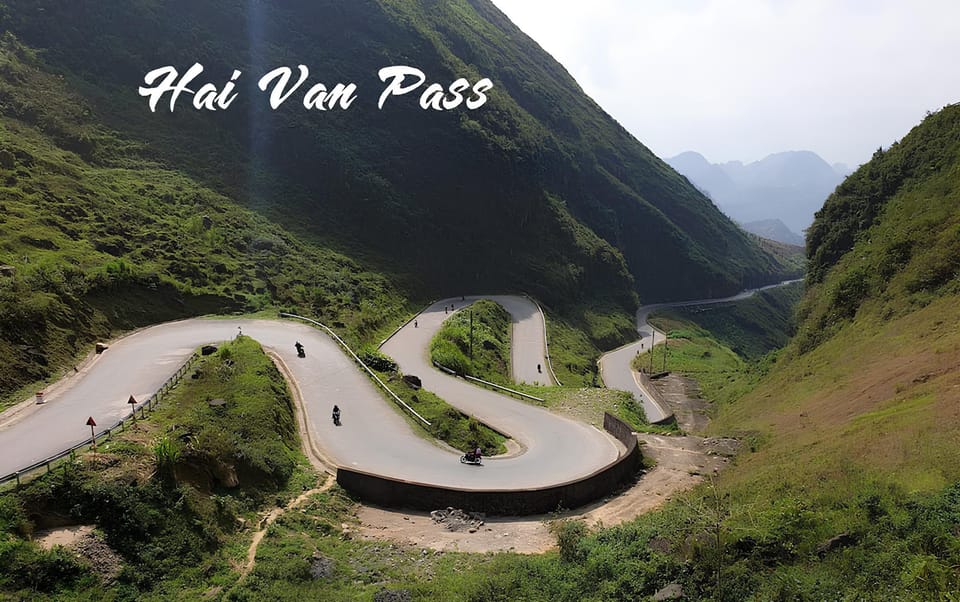 HAI VAN PASS & HUE CITY EXPLORE 1 DAY TOUR - Lunch & Rest at a Hue-Style Restaurant