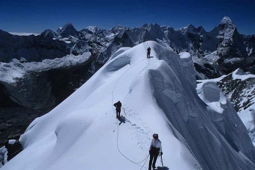 Island Peak Climbing | Summit 6,189m with Expert Guides - An In-Depth Look at the Island Peak Climbing Experience
