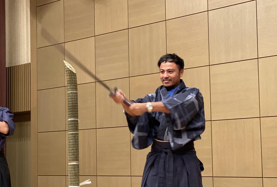 Tokyo: Samurai Experience with a real sword - The Sum Up