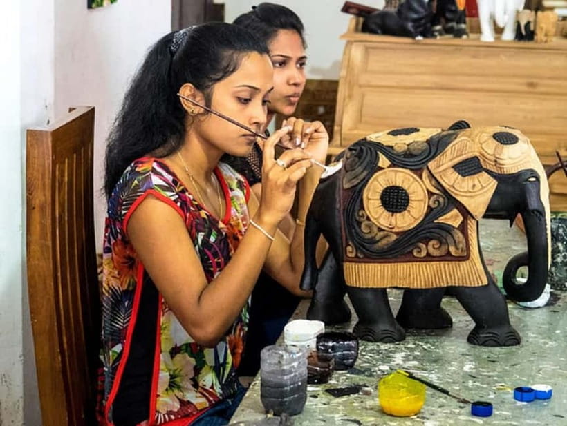 Kandy City Full Day Private Tour by Air Condition Taxi - Authenticity and Value