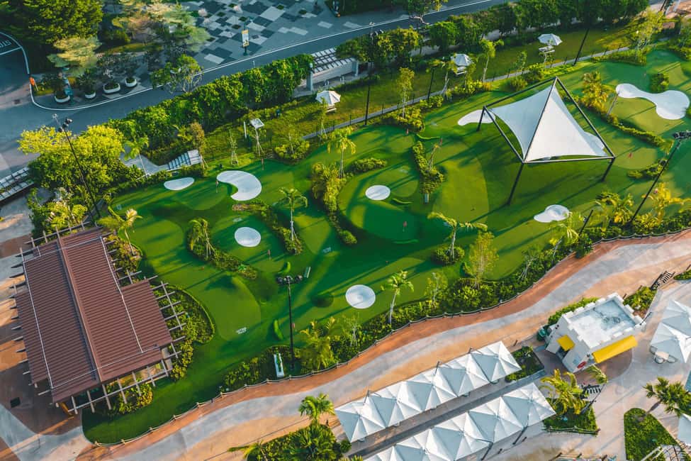 Singapore: UltraGolf - A Closer Look at UltraGolf on Sentosa Island