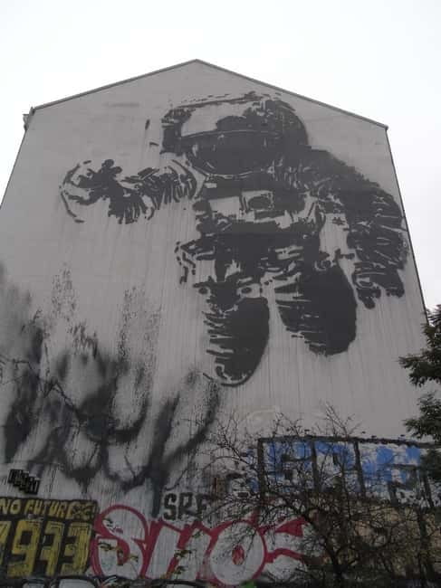 Private Alternative Berlin Tour -Murals, Graffiti and Squats - A Close Look at the Alternative Berlin Tour