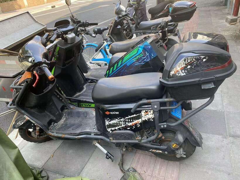 Private Scooter Adventure Tour in Shanghai - Returning to Zhongshan Park