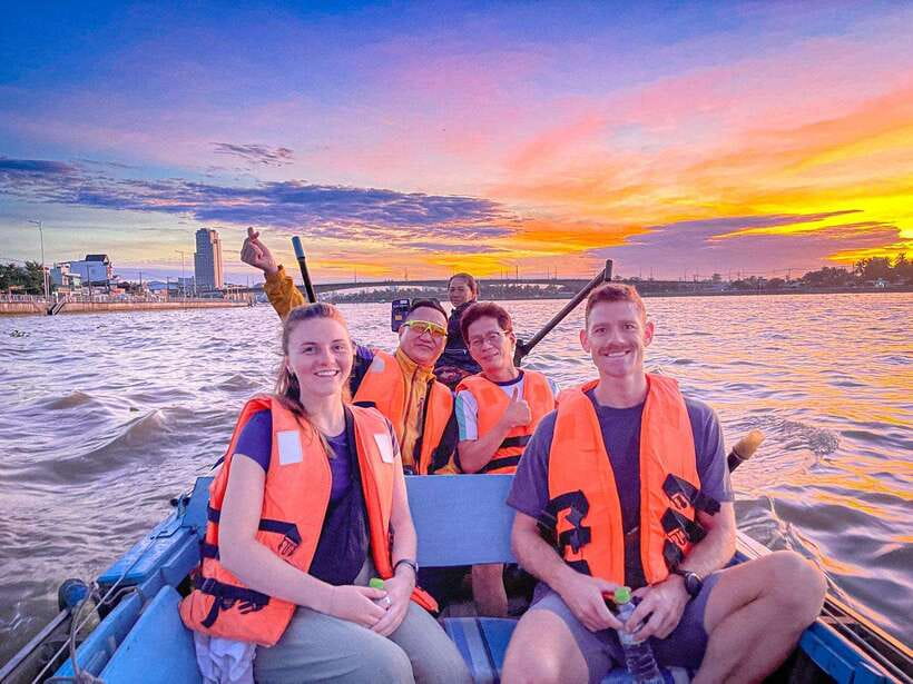 Can Tho: A Real Mekong Tour, Floating Market, Cacao & Life's - Exploring Can Tho: A Full-Day Mekong Adventure