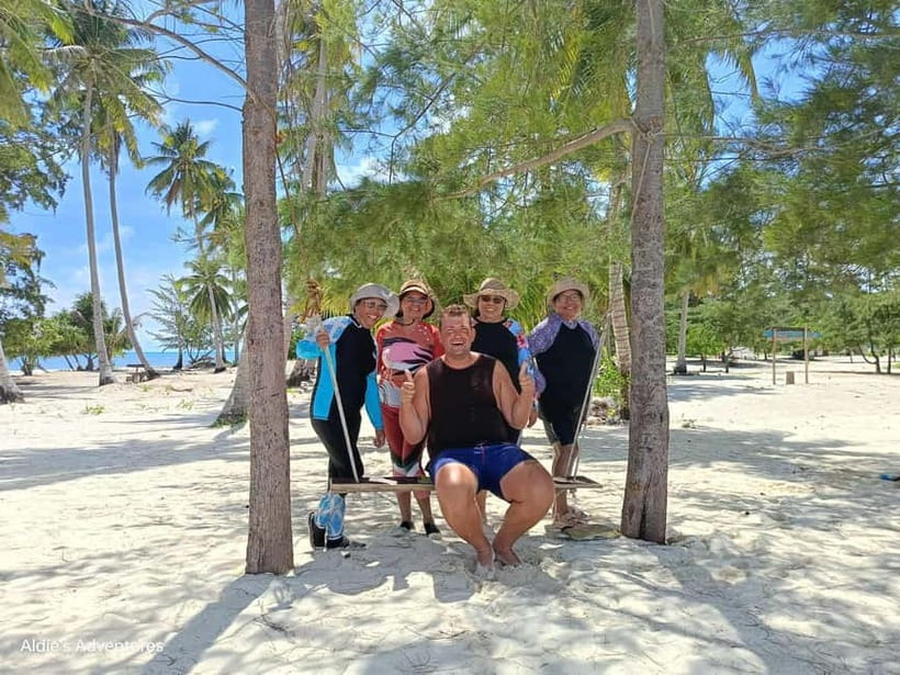 PALAWAN: Balabac Island Hopping with Full board Meals - An In-Depth Look at the Balabac Island Hopping Tour