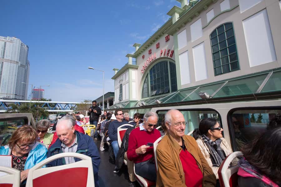 Hong Kong: Sampan Houseboat & Stanley Hop-on, Hop-off Tour - Who is this tour best suited for?