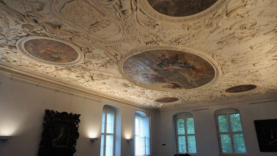 Berlin: Classical concerts in the Köpenick Palace - Aurorasaal - The Practicalities: Booking, Pricing, and Accessibility