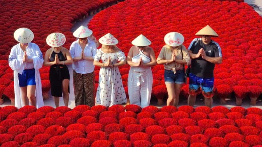 Hanoi: Incense Village, Hat Artisanal - Group/Private Tour - A Deep Dive into the Tour Experience