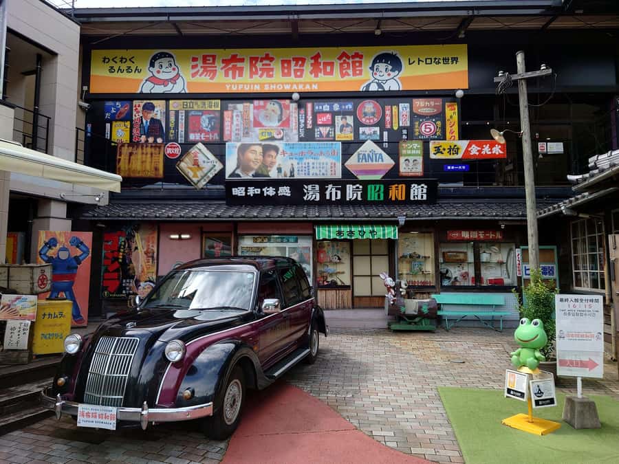 Oita: Yufuin Showakan Admission E-ticket - The Setting and Layout