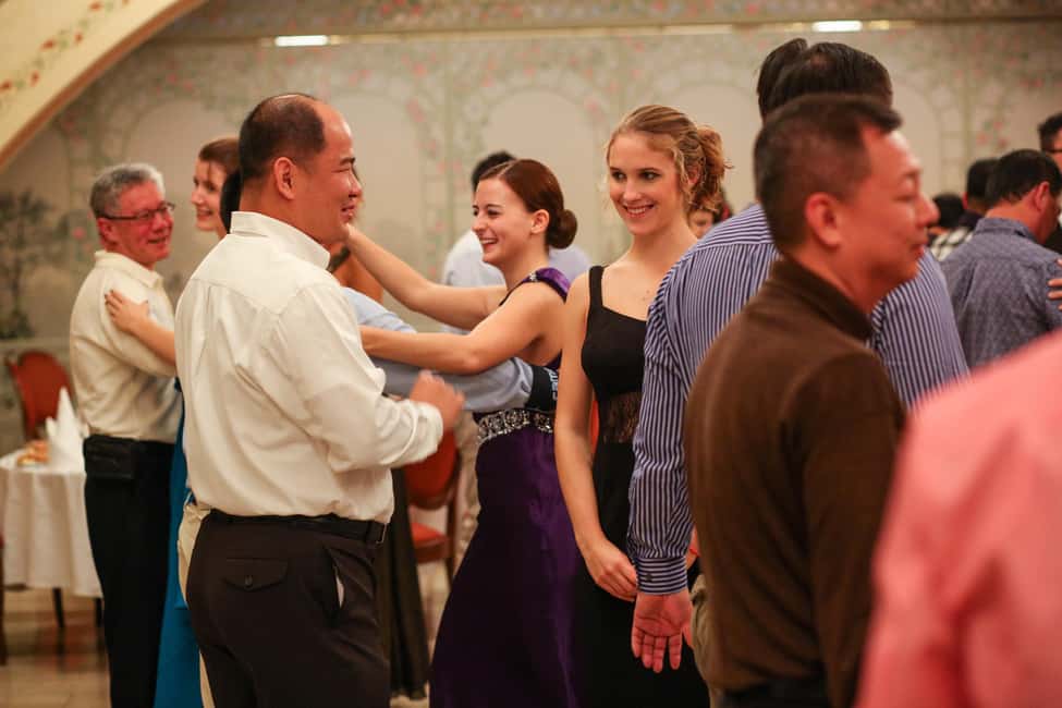 Vienna: Viennese Waltz Workshop for Couples - Who Should Consider This Experience?