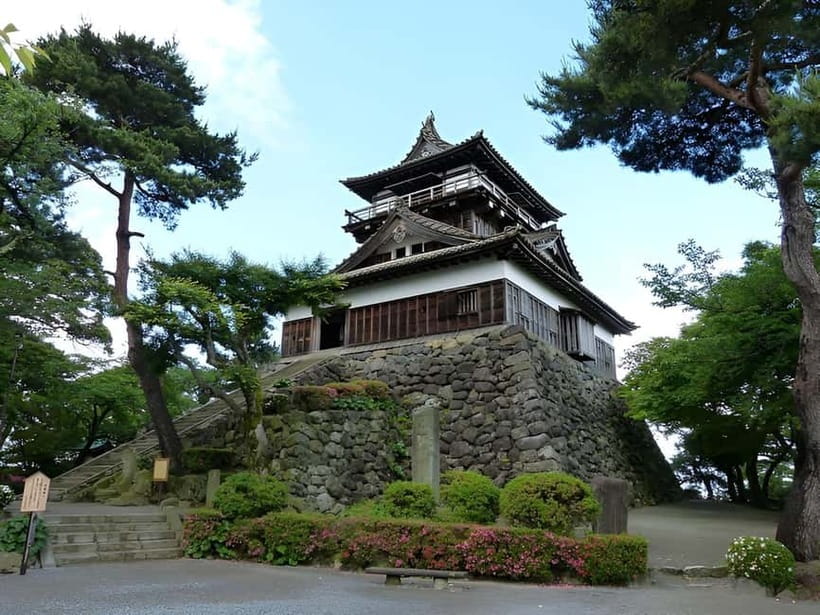 Fukui: Maruoka Castle Admission Ticket - The Value of the Experience