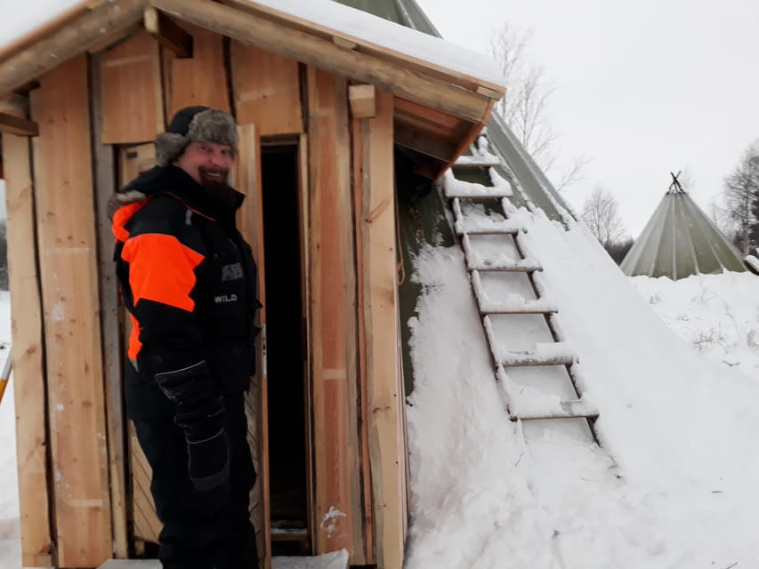 Saariselkä: Ice Fishing Tour to Lake Inari, reindeers& lunch - Key Points