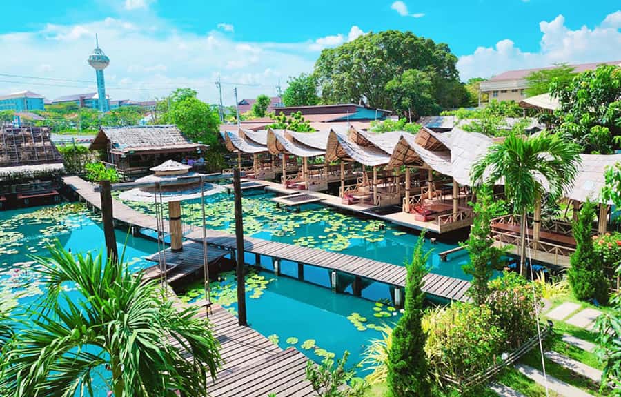 Private 3 IG Cafe + Don Wai Floating Market: from Bangkok - FAQs