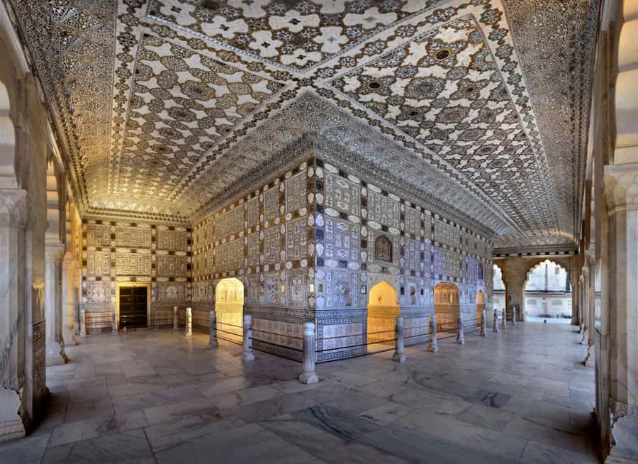 From Delhi: Jaipur Guided City Tour By AC Car - Exploring Jaipur’s Royal Heritage