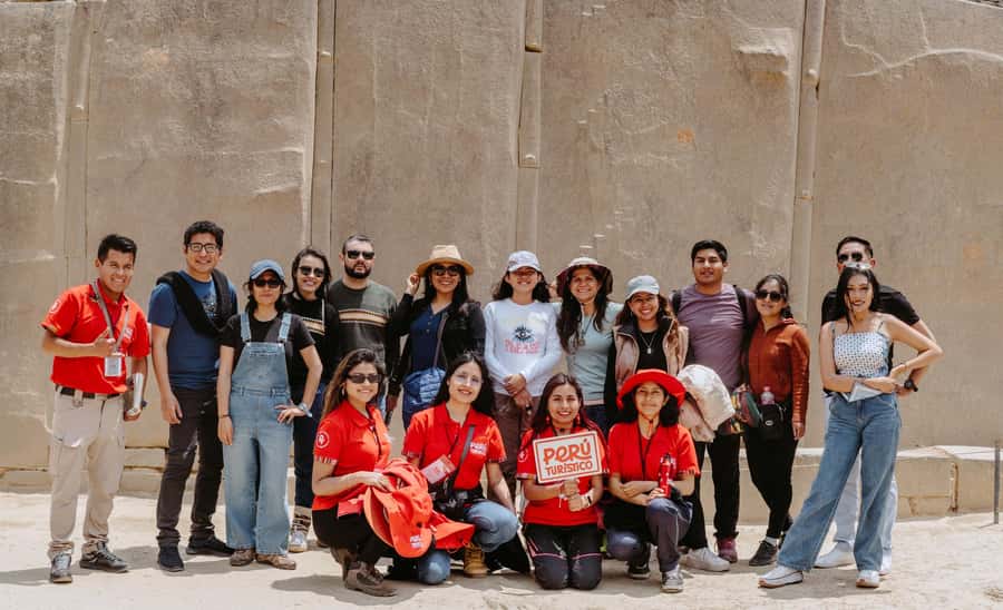 Sacred Valley & Andean Experience |Paint| |Inca house| Food - Key Points