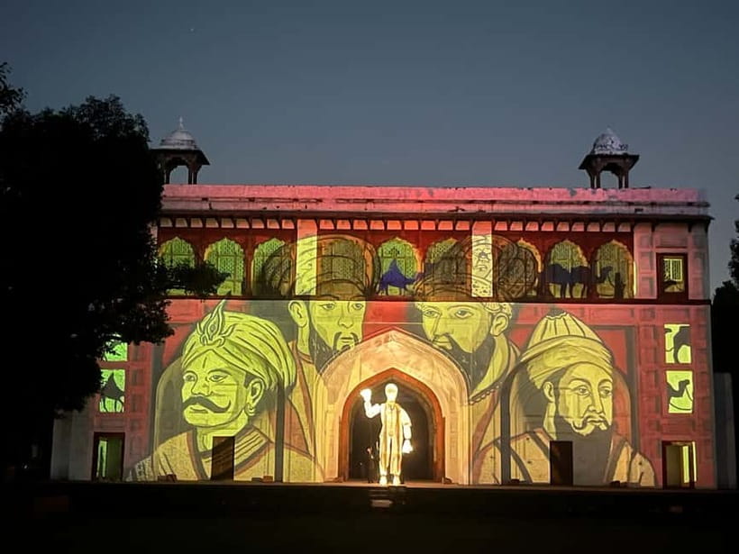 Delhi: Red Fort 2 Hour Light & Sound Show with Private Guide - Key Points