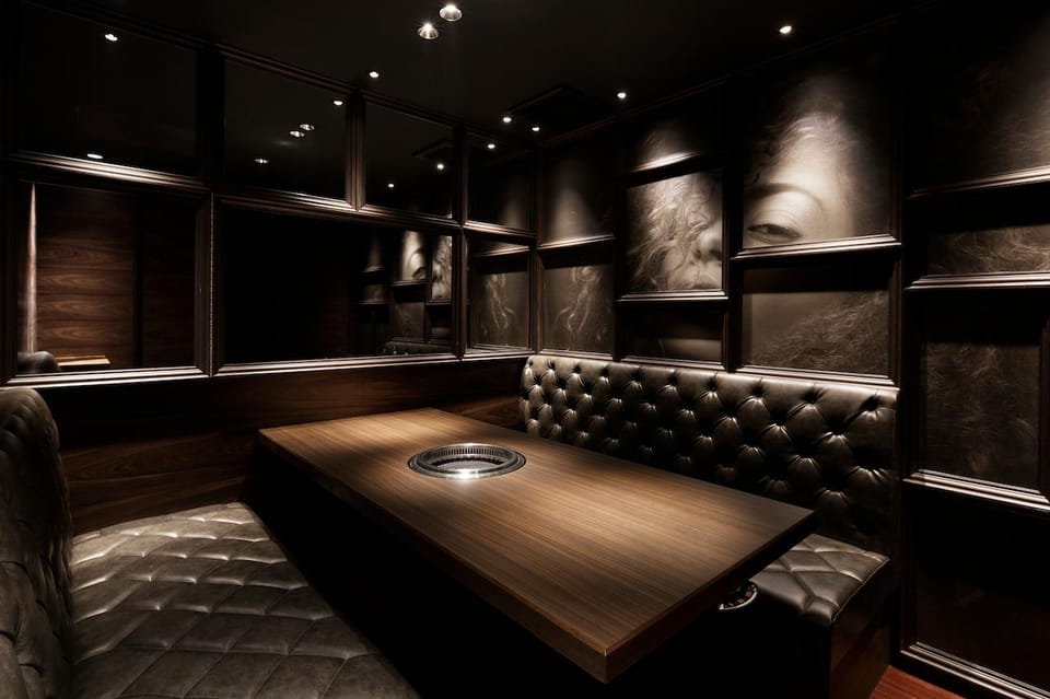 Osaka: Premium Wagyu Yakiniku at Nikuoroshi Mannoya Bettei - Practical Tips for Visitors