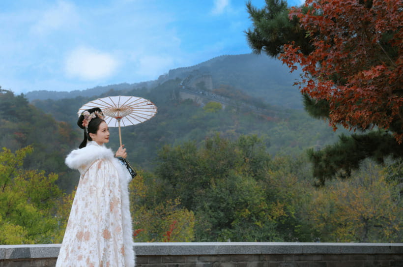 Beijing: Badaling Great Wall Tour with Guide & Transport - The Experience on the Ground: What You’ll See and Do