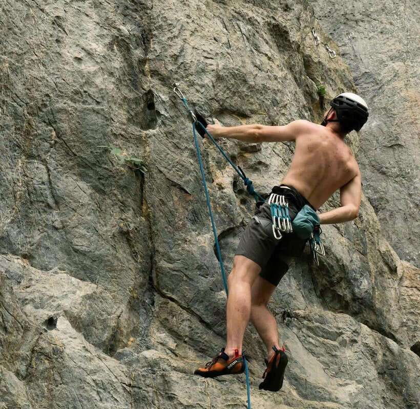 Half Day Rock Climbing on Cat Ba island - What Makes This Climbing Tour Stand Out