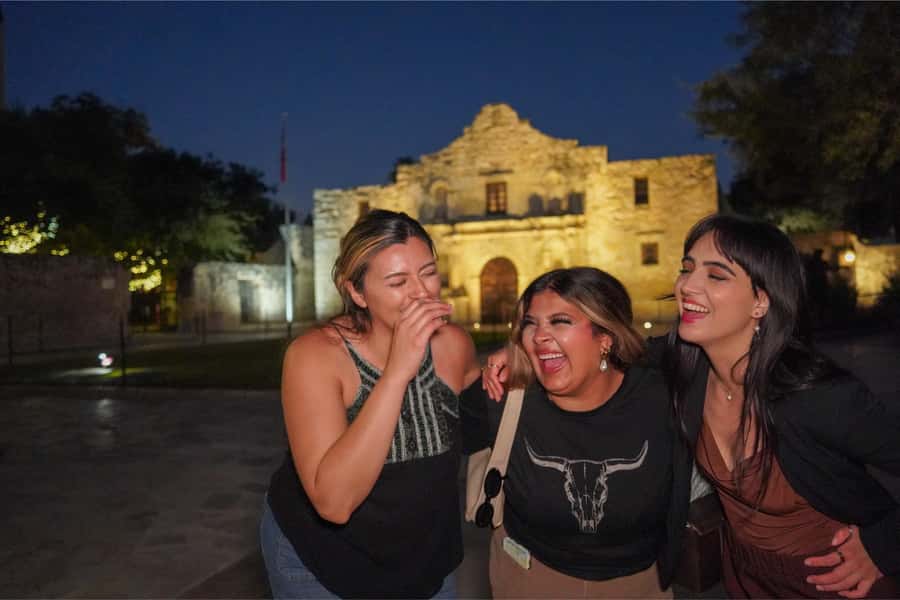 San Antonio Small Group Night Tour with Tower of Americas - A Deep Dive into the San Antonio Night Experience