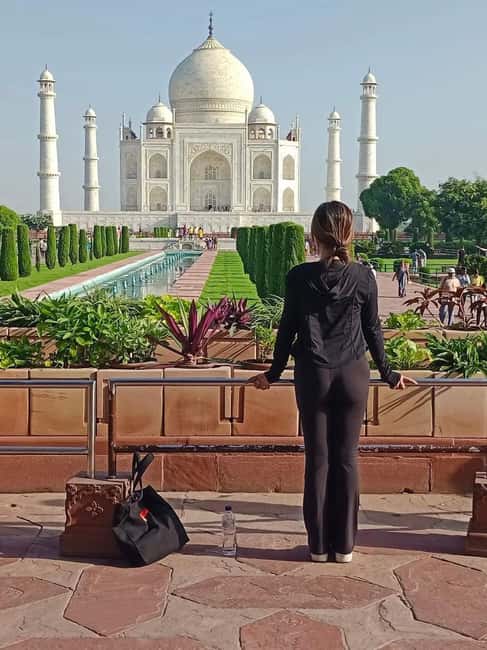 From Delhi: Private Taj Mahal & Agra Day Tour with Transfers - Exploring the Taj Mahal: The Highlight of the Tour