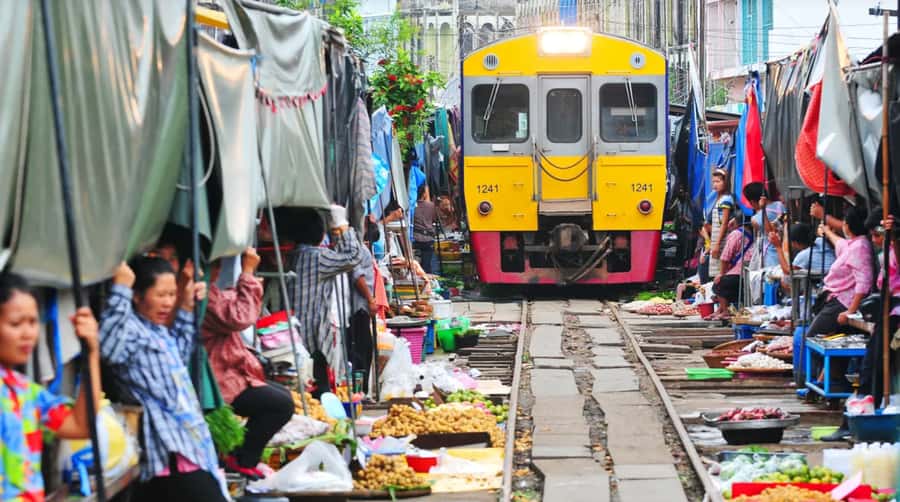 Railway Market to Floating Market & Boat Ride from Bangkok - Key Points