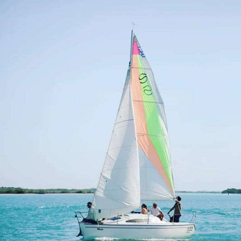 BACALAR! Tour en Velero Privado con bebidas incluidas - Summary and Who It’s Best For