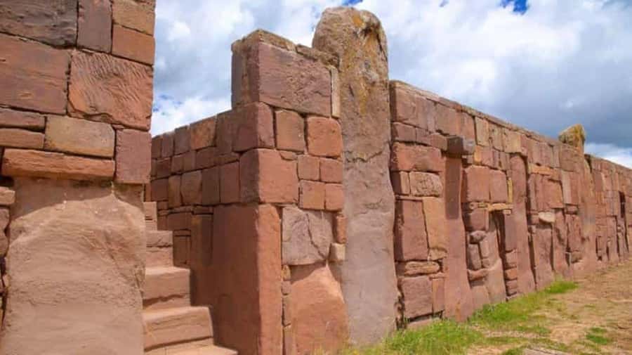 From Puno: Discover the magic of La Paz and Tiwanaku. - Witches Market and Cultural Insights