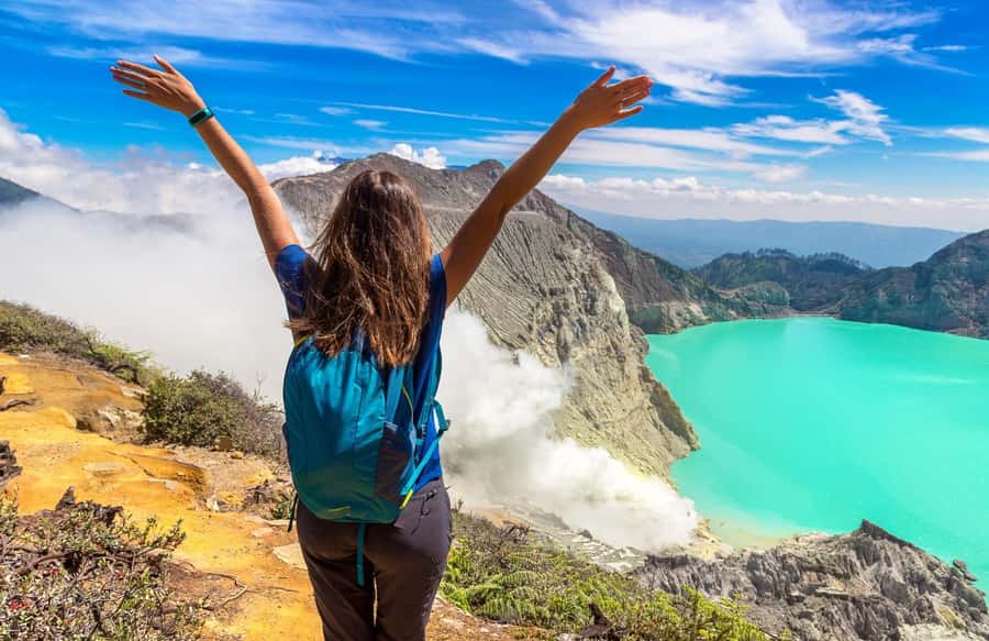 Ijen Crater Blue Flame Trek: Volcano & Sulfur Experience - The Highlights: Why This Tour Is a Must-Do